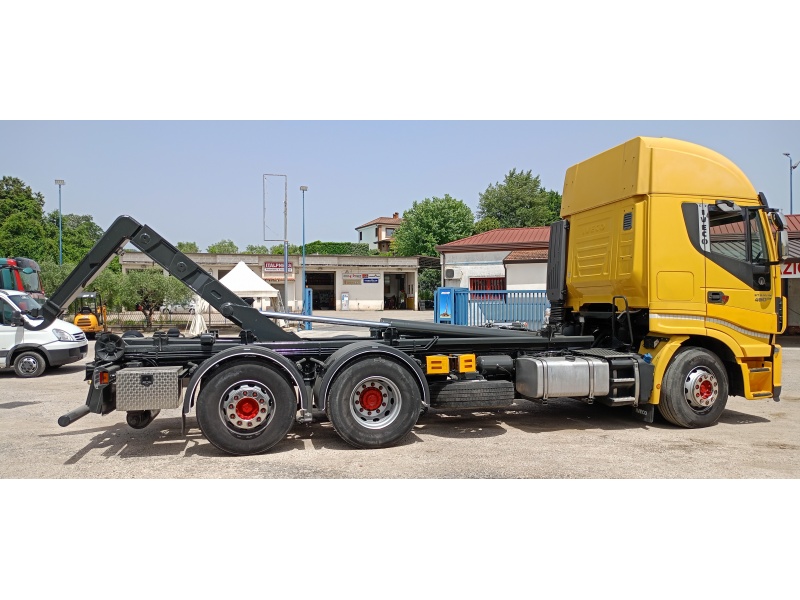 IVECO - AS 260 S 46 / FP