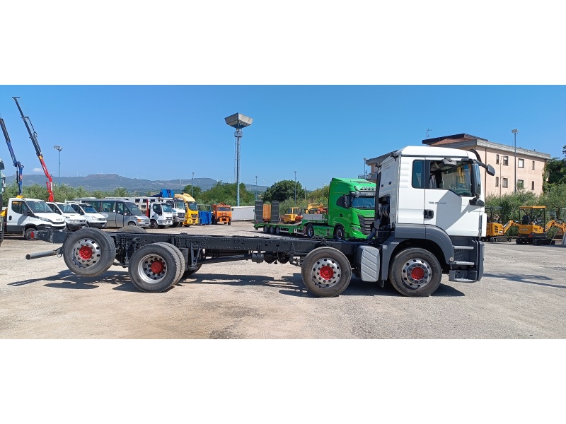 MAN - 35-440