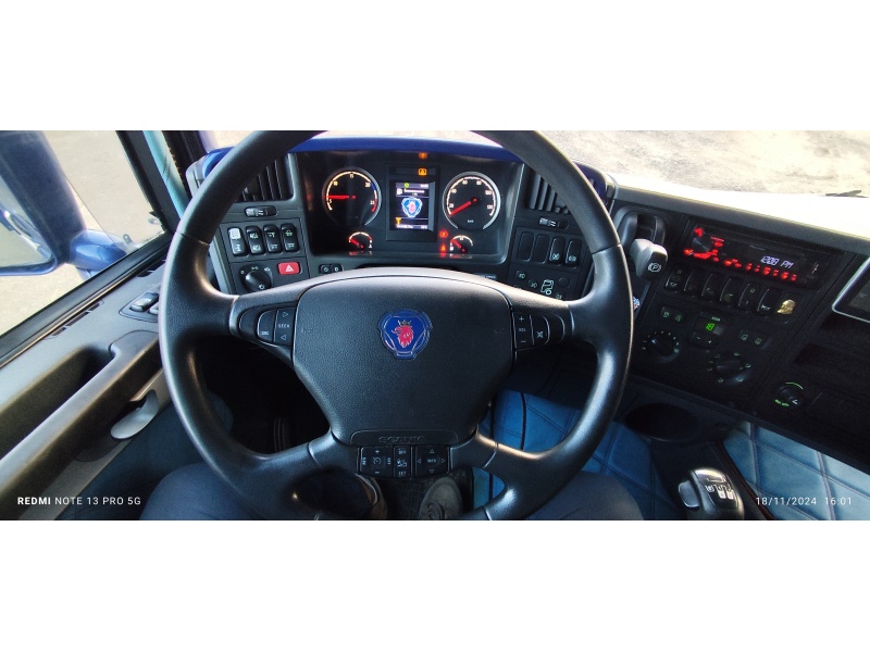 SCANIA - R500