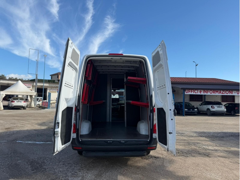 MERCEDES - SPRINTER