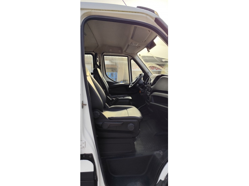 IVECO - 35C16 DOPPIA CABINA + RIB.