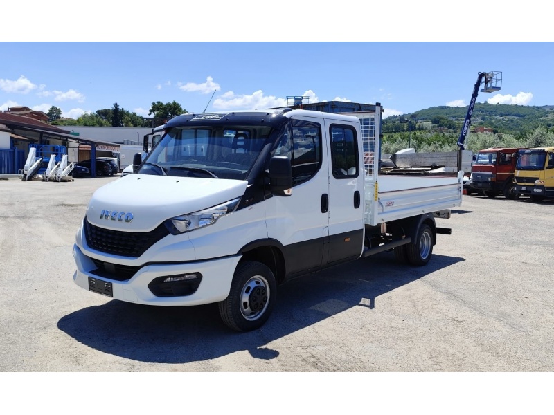 IVECO - 35C16 DOPPIA CABINA + RIB.